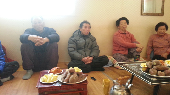 가운데 이상재