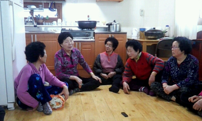 좌측에서 2번째 임향순